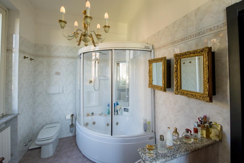 Villa Puccini Bed & Breakfast Lecco Bilik gambar