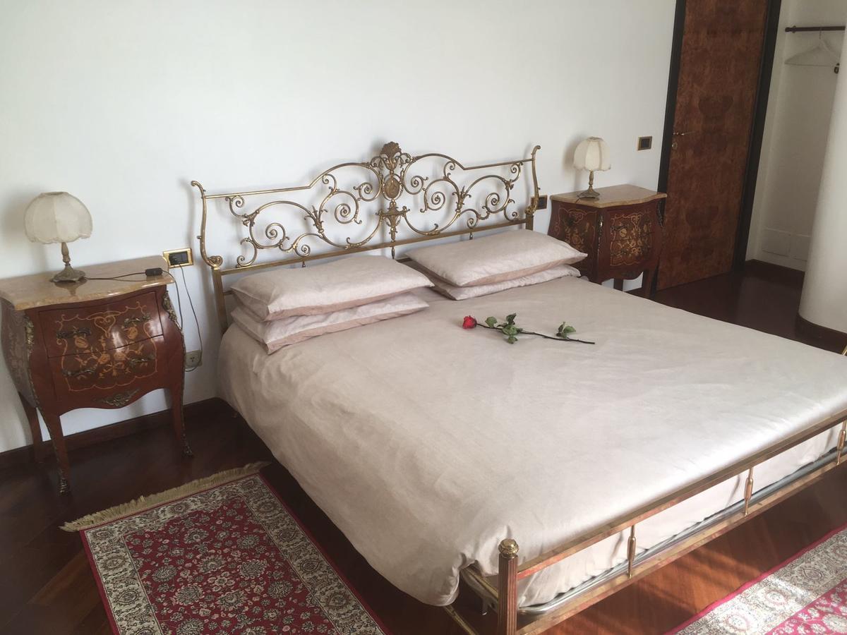 Villa Puccini Bed & Breakfast Lecco Luaran gambar